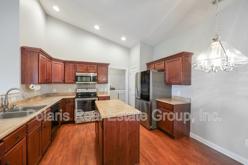 Building Photo - 3409 Firethorn Drive