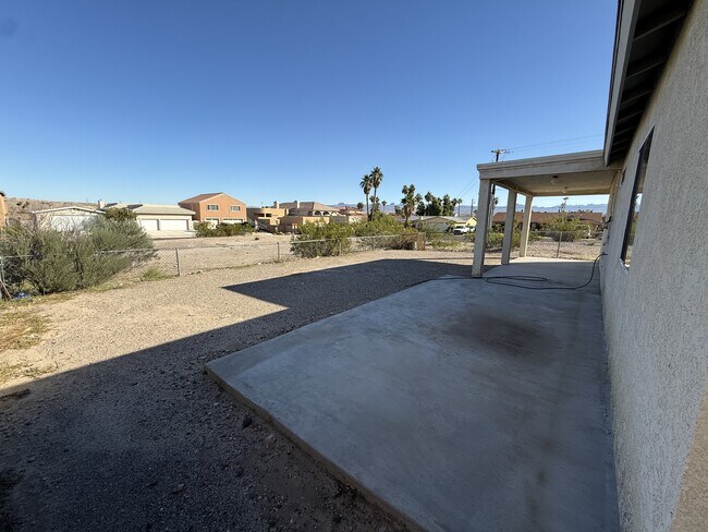 Building Photo - 991 Terrace Dr