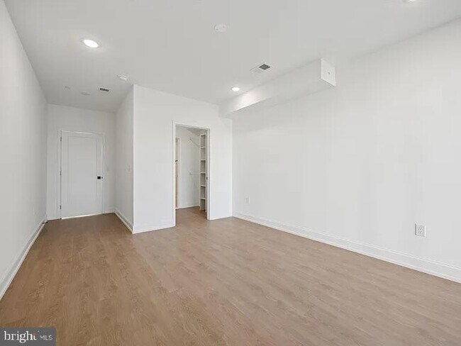 Building Photo - 1620 Ridge Ave