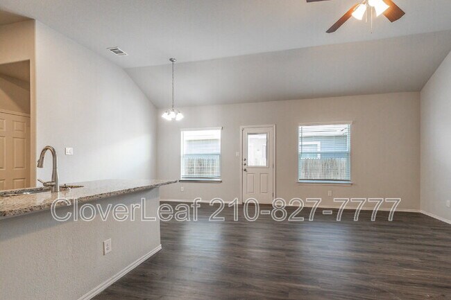 Building Photo - 614 Ashers Pl