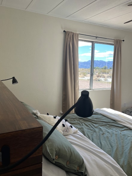 Building Photo - 48382 Silver Valley Rd