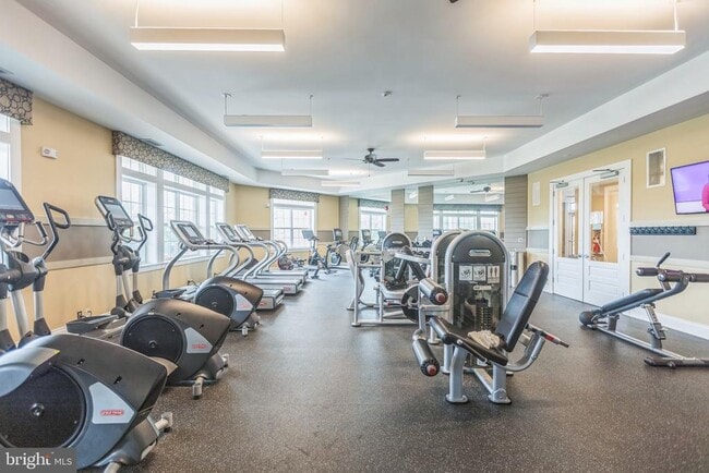 Building Photo - 9105 Fox Stream Way