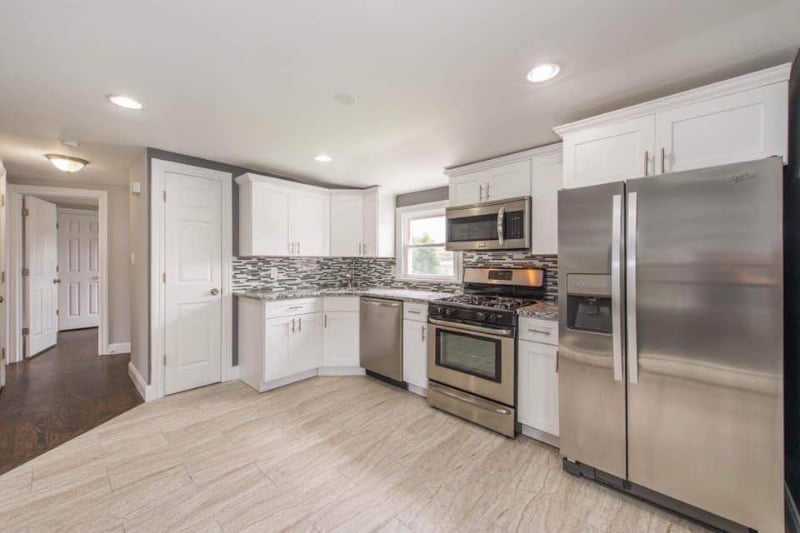 Building Photo - 160 Hartman Ave