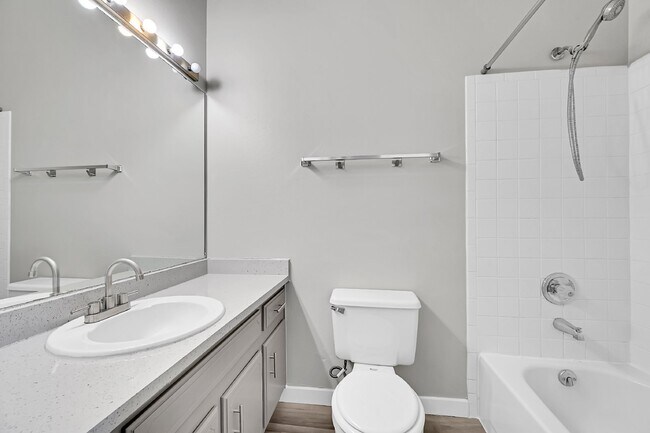 Building Photo - $1,650  2-Bed, 2 Bath Townhouse with Charm...