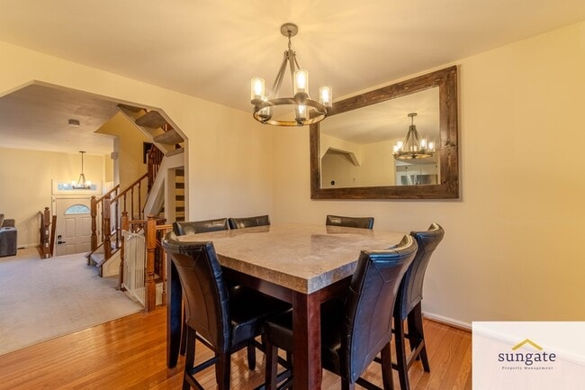 Building Photo - 1016 Arborwood Pl