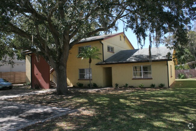 Building Photo - 251 N Tuttle Ave