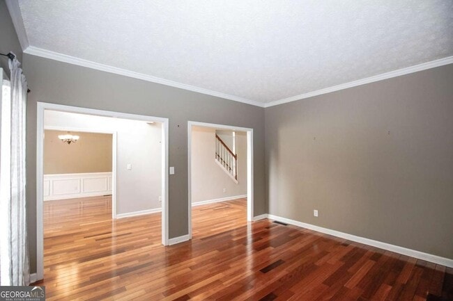 Building Photo - 435 Chandler Ct