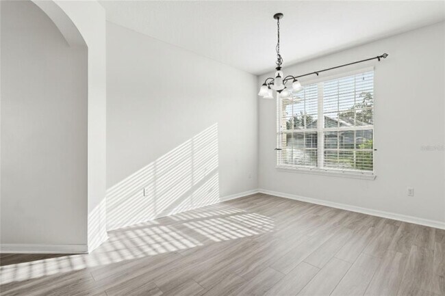 Building Photo - 3817 Blue Dasher Dr