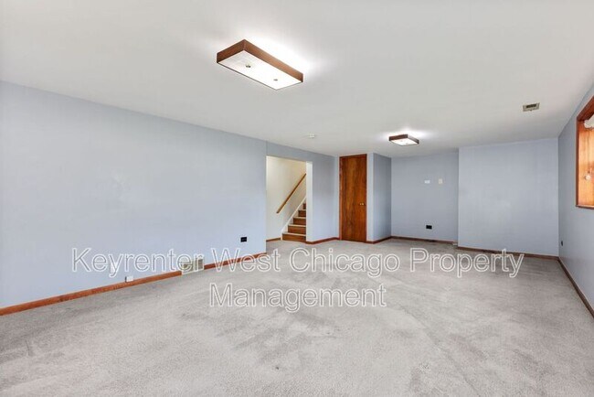 Building Photo - 4201 Prairie Ave