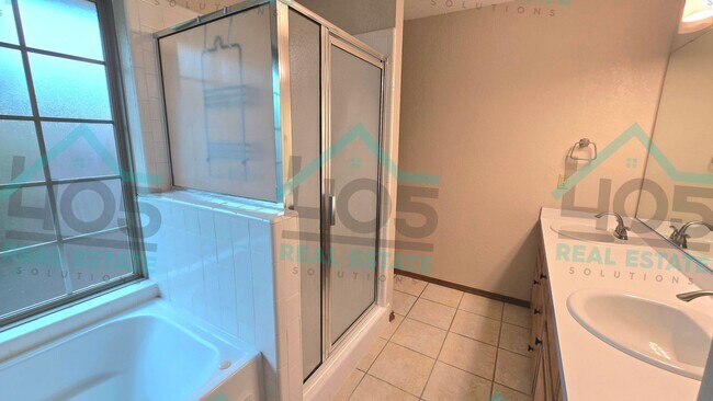 Building Photo - 3 Bed CA Schools
