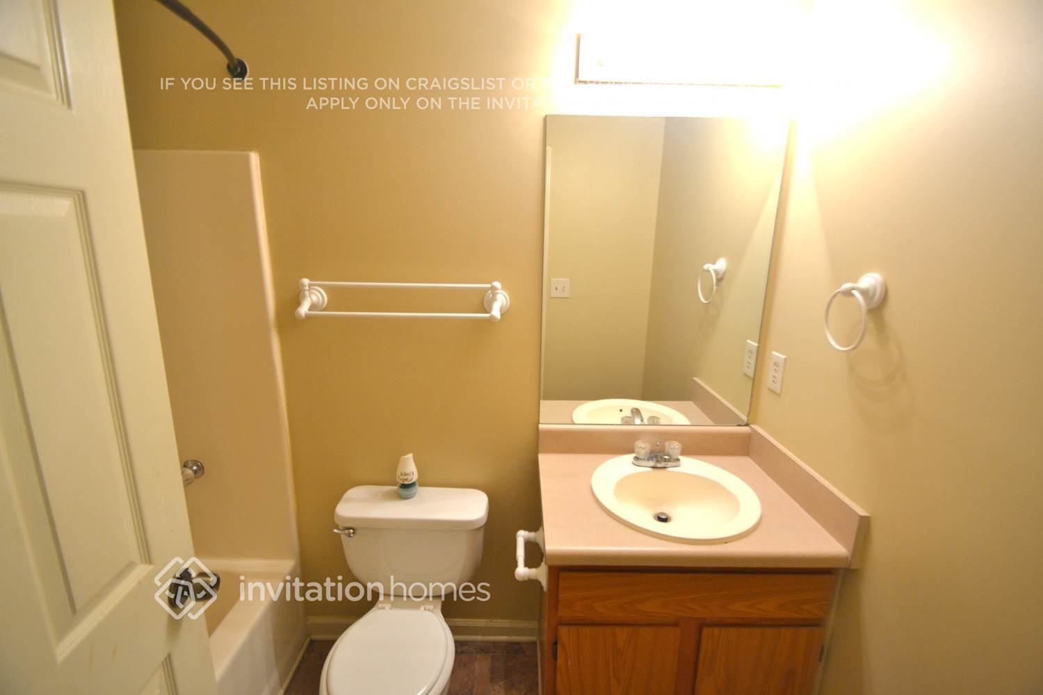 Building Photo - 12 Hale Haven Dr