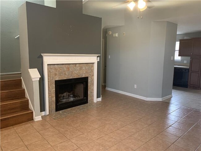 Building Photo - 2302 Tracey Ann Ln