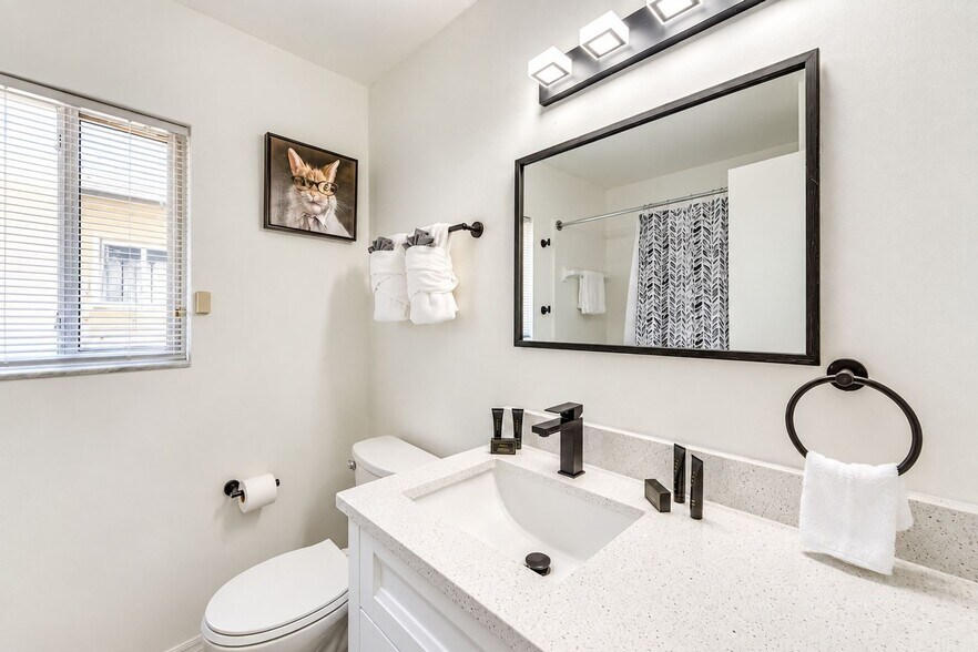 Building Photo - 2545 Montego Bay Blvd