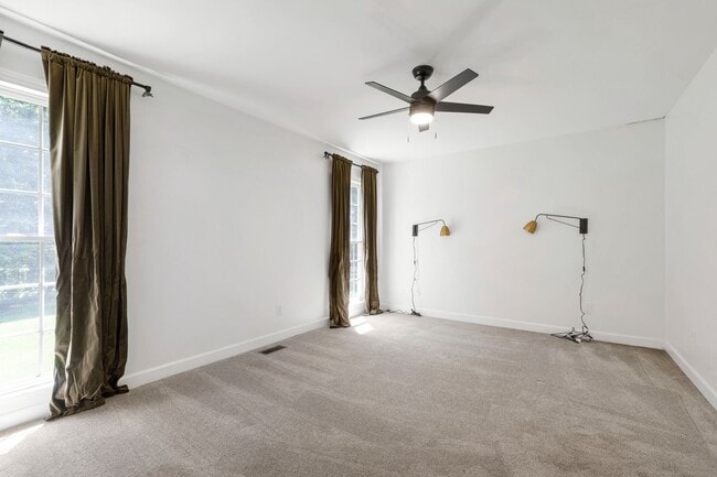 Building Photo - Charming Ranch-Style Home in Wake Forest!