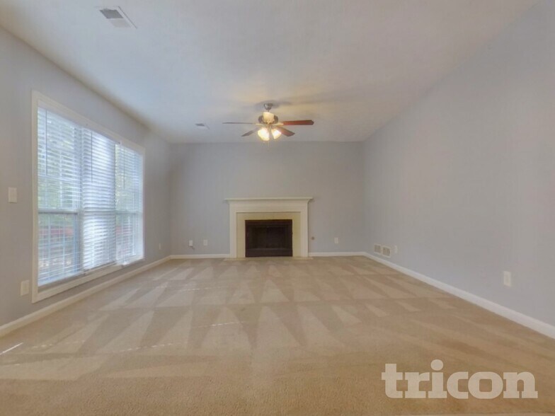 Building Photo - 291 Crestworth Crossing