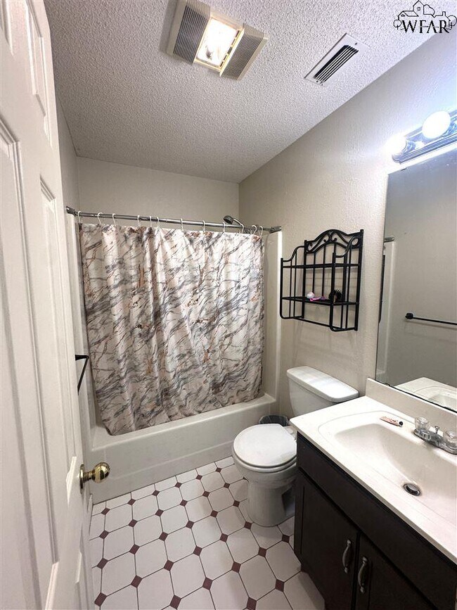 Building Photo - 4412 Post Oak Dr