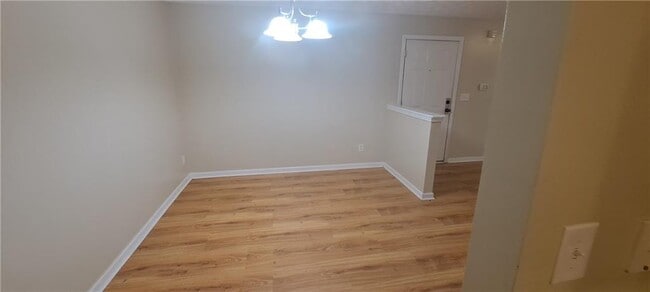 Building Photo - 8304 Fairington Ridge Cir