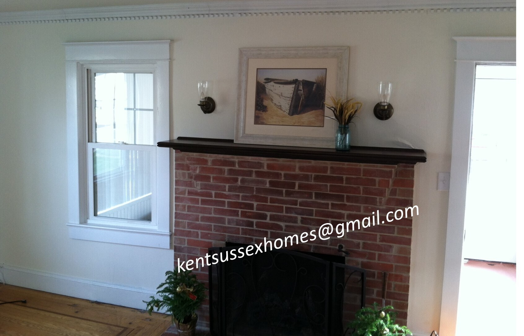 Fireplace is decorative only - 704 SE 2nd St