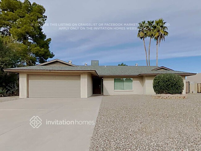 Building Photo - 1412 E Hermosa Dr