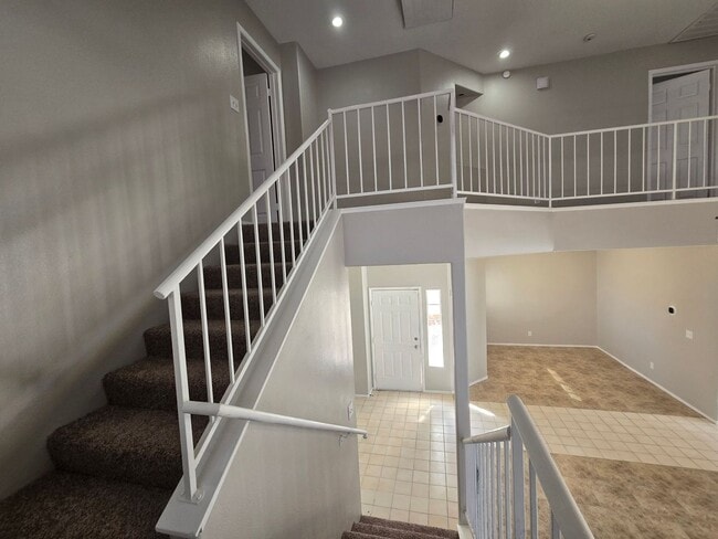 Building Photo - 2757 Trotwood Ln