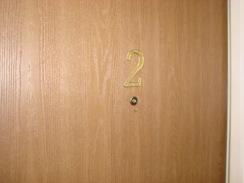 Building Photo - 721 Main St