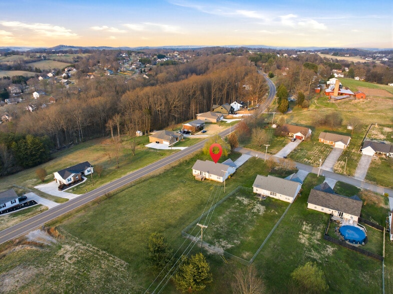neighborhood overview - 1453 Chessingham Dr