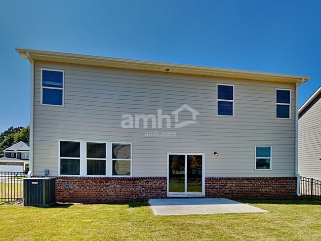 Building Photo - 678 Carnaby Ln