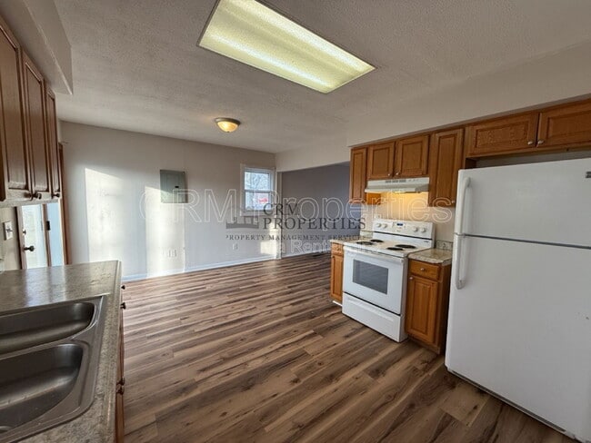 Building Photo - 5115 Arrowhead Blvd