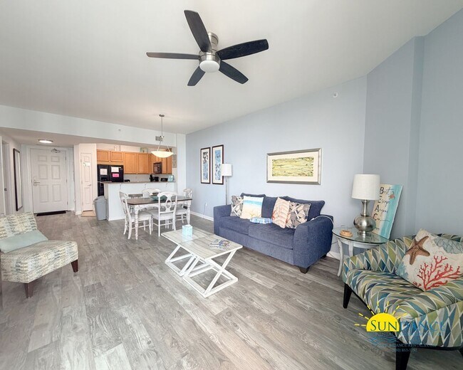 Building Photo - Resort-Style 2BR Condo with Gulf Views at The Palms of Destin – Fully Furnished!