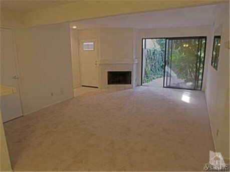 Building Photo - 1109 Tivoli Ln