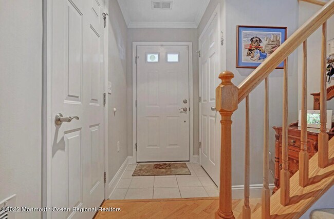 Building Photo - 17 Nutmeg Ct