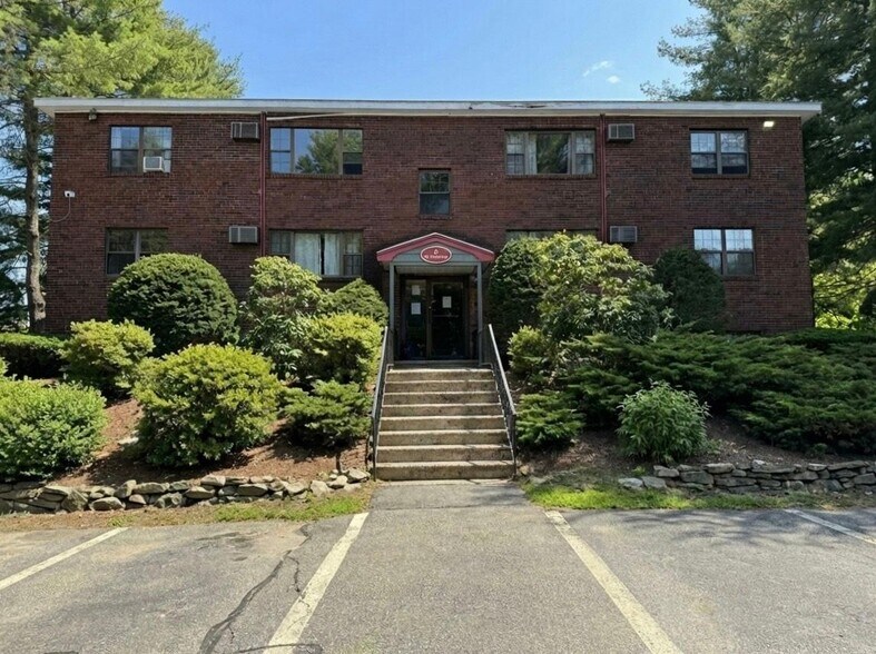 Building Photo - 42 Swanson Ct