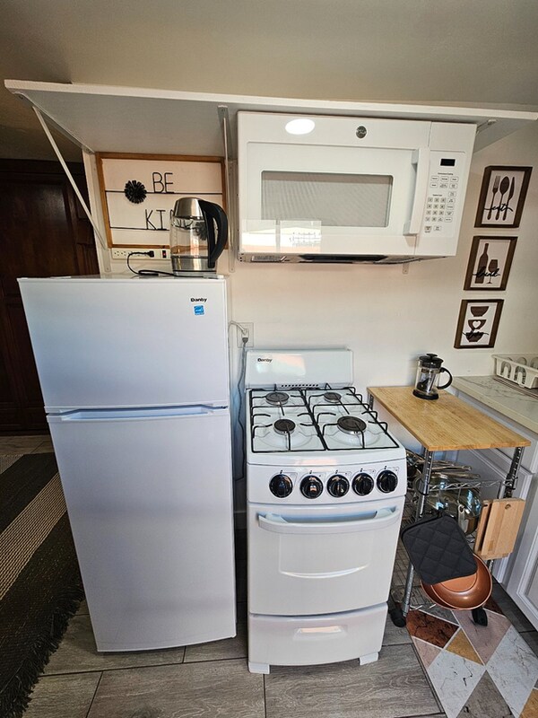 Building Photo - 6339 Jeff St