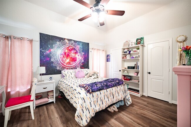 Building Photo - 5810 Misty Island Ct