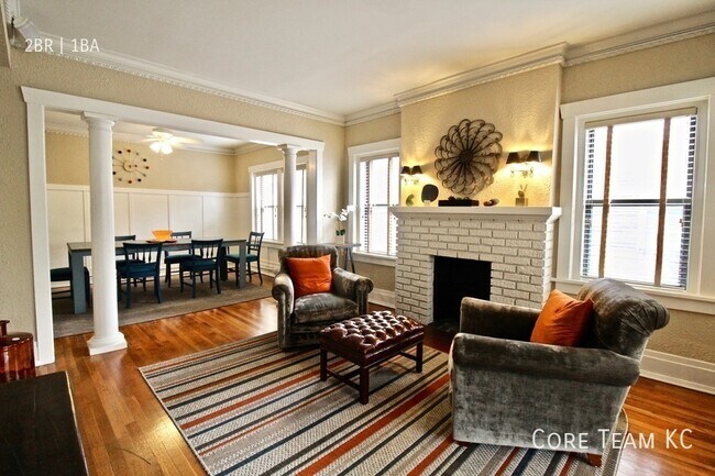 Building Photo - 3818 Walnut St