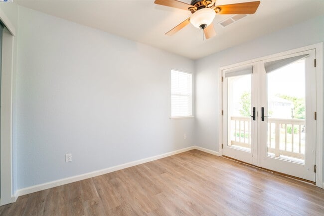 Building Photo - 2609 Intrigue Ln