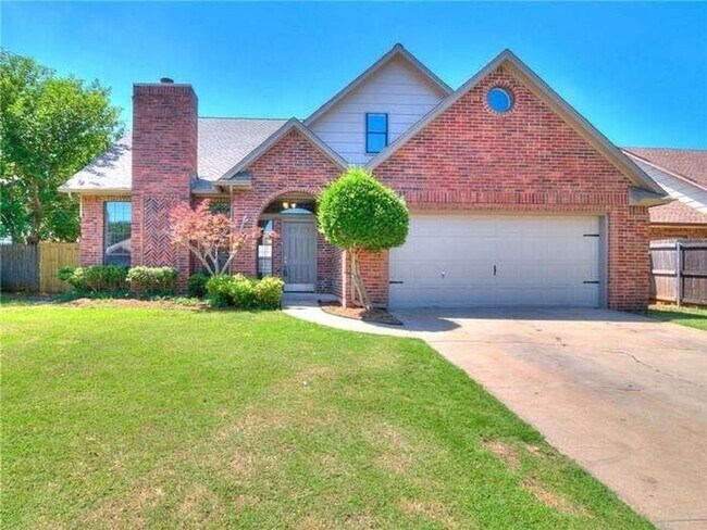 Primary Photo - Spacious 4 Bedroom Home - Edmond Schools -...