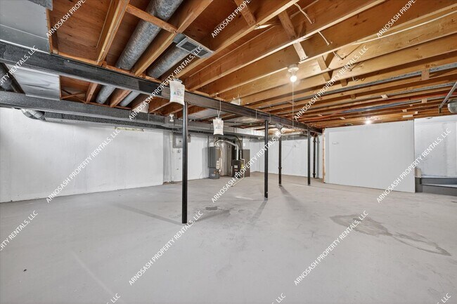 Building Photo - Rare Rental Opportunity in Southfield — Fully Renovated 4-Bedroom Brick Colonial!