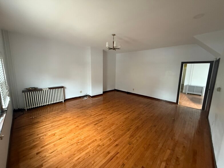 Building Photo - 138 Stuyvesant Ave