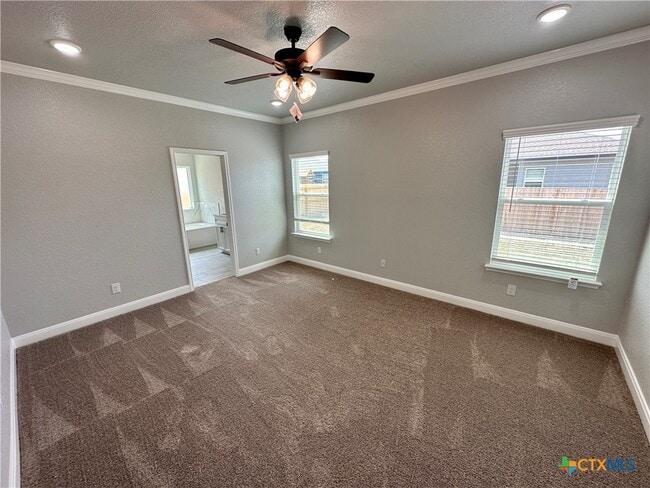 Building Photo - 1527 Sideoats Ln