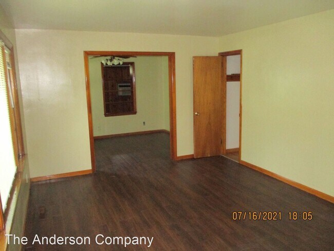 Building Photo - 3 br, 1 bath House - 2519 Crescent Dr.