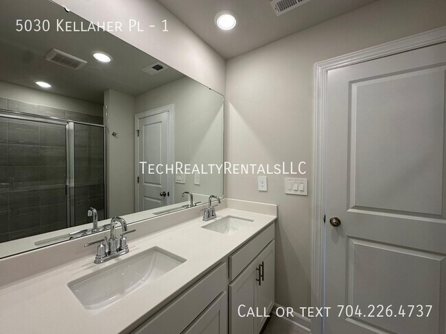 Building Photo - 5030 Kellaher Pl