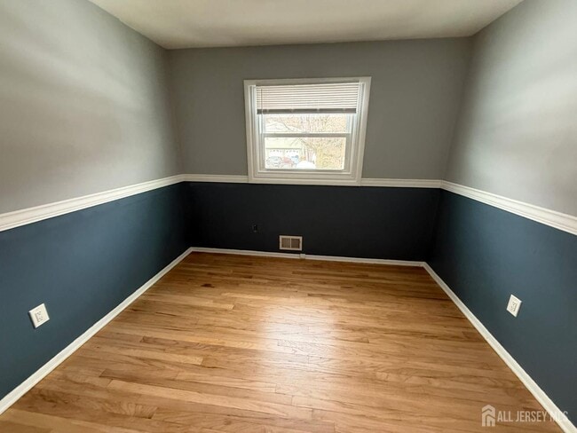 Building Photo - 25 Bartman Rd