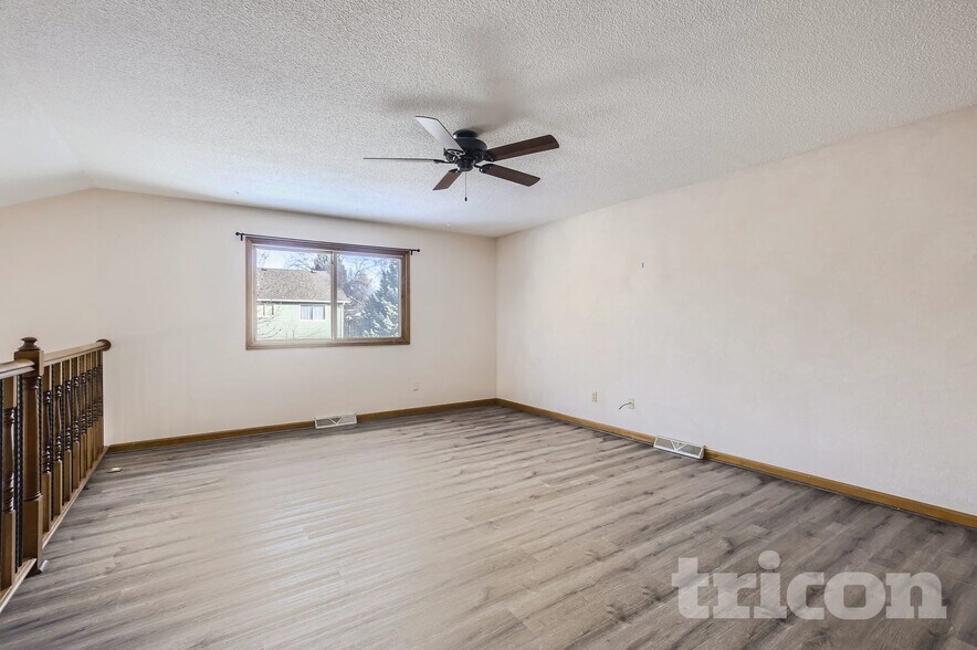 Building Photo - 4937 W 8th Street Rd
