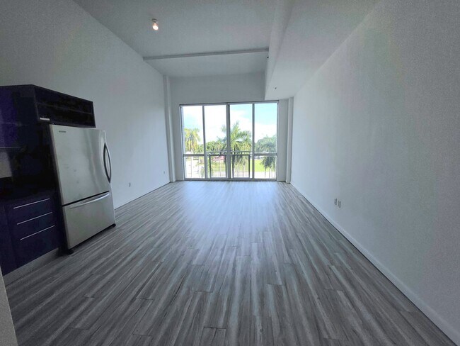 Building Photo - 244 Biscayne Blvd