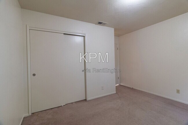Building Photo - 3525 Mill Springs Dr