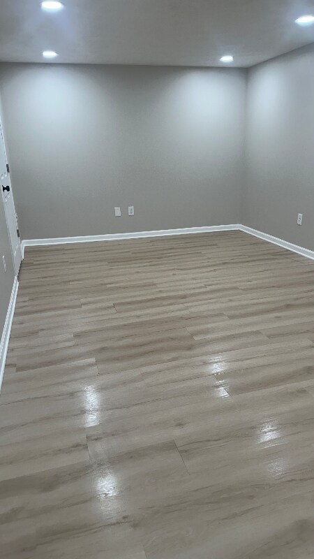 Building Photo - 603 Oakmont Dr