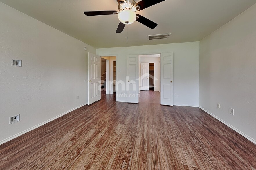 Building Photo - 14750 Autumn Glen Ct