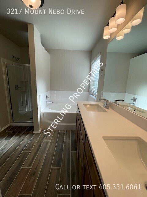 Building Photo - 3217 Mt Nebo Dr