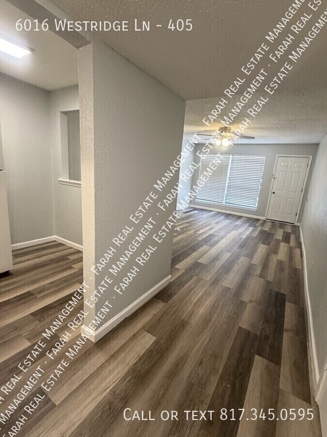 Building Photo - 6016 Westridge Ln